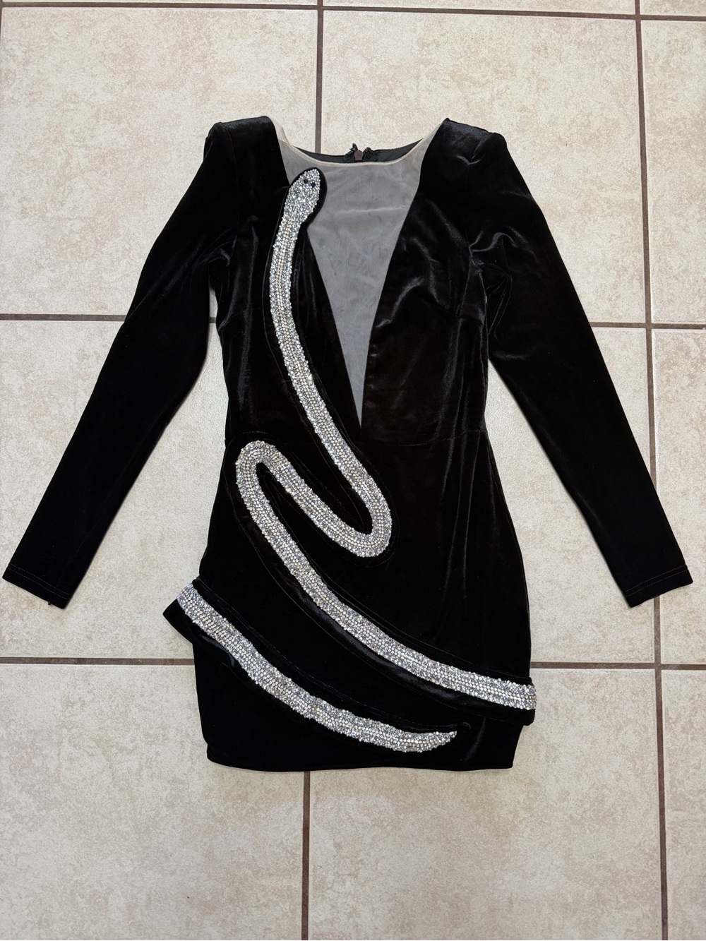 Black Velvet Rhinestone Swirl snake Illusion Plunge Mini Dress Size 4 - Picture 2 of 11